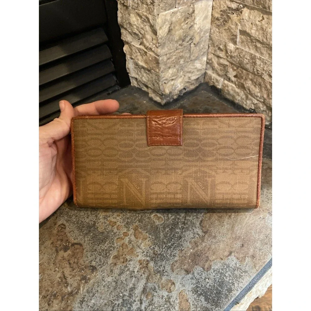 Nicole Christian Italy Snap Closure Long Wallet Tan Leather